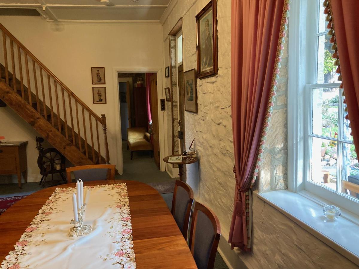 Orford'S Sanda House B&B Esterno foto